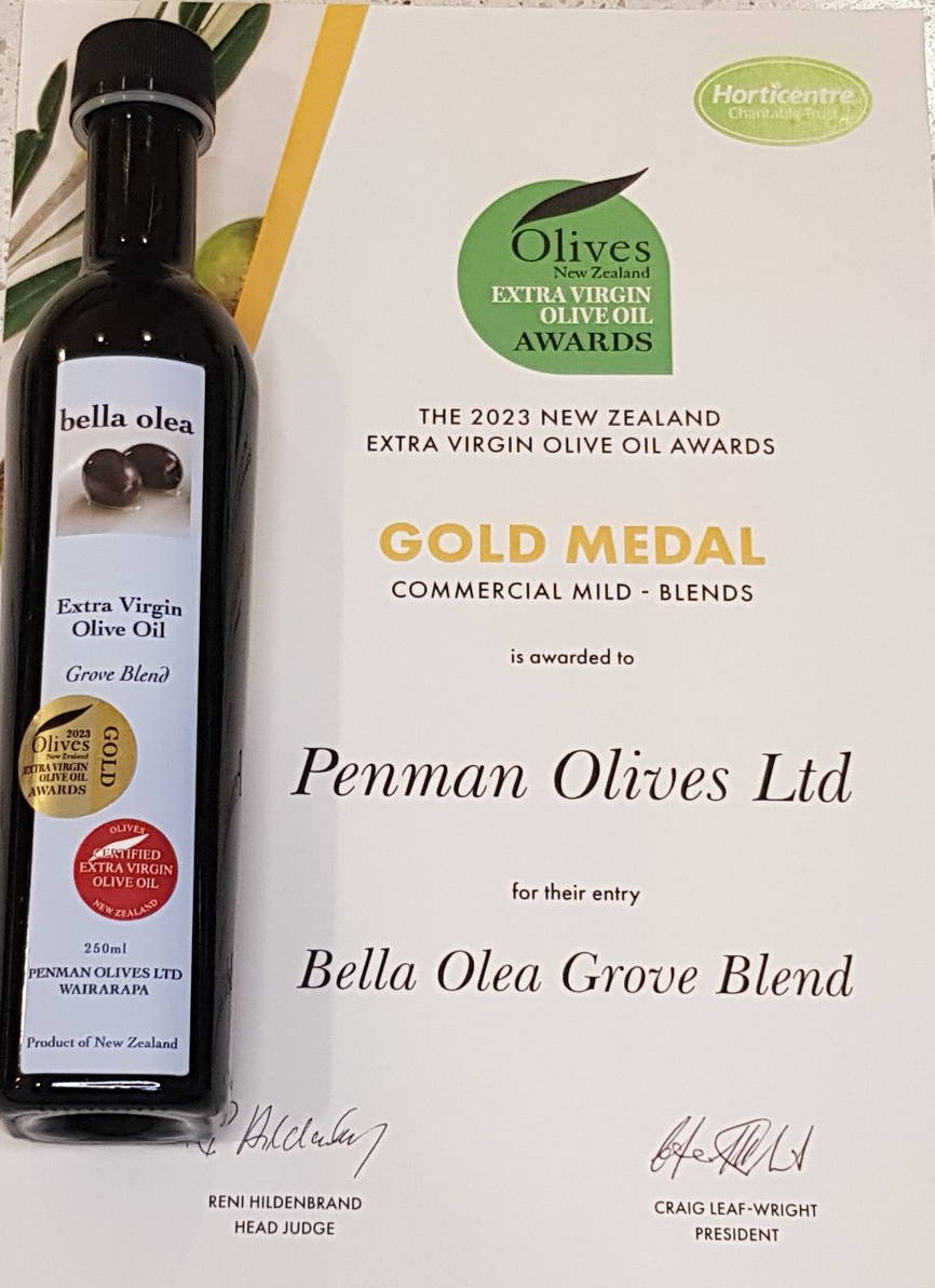 Bella Olea Organically Grown* Premium Grove Blend - New Season 2024 - Olivver