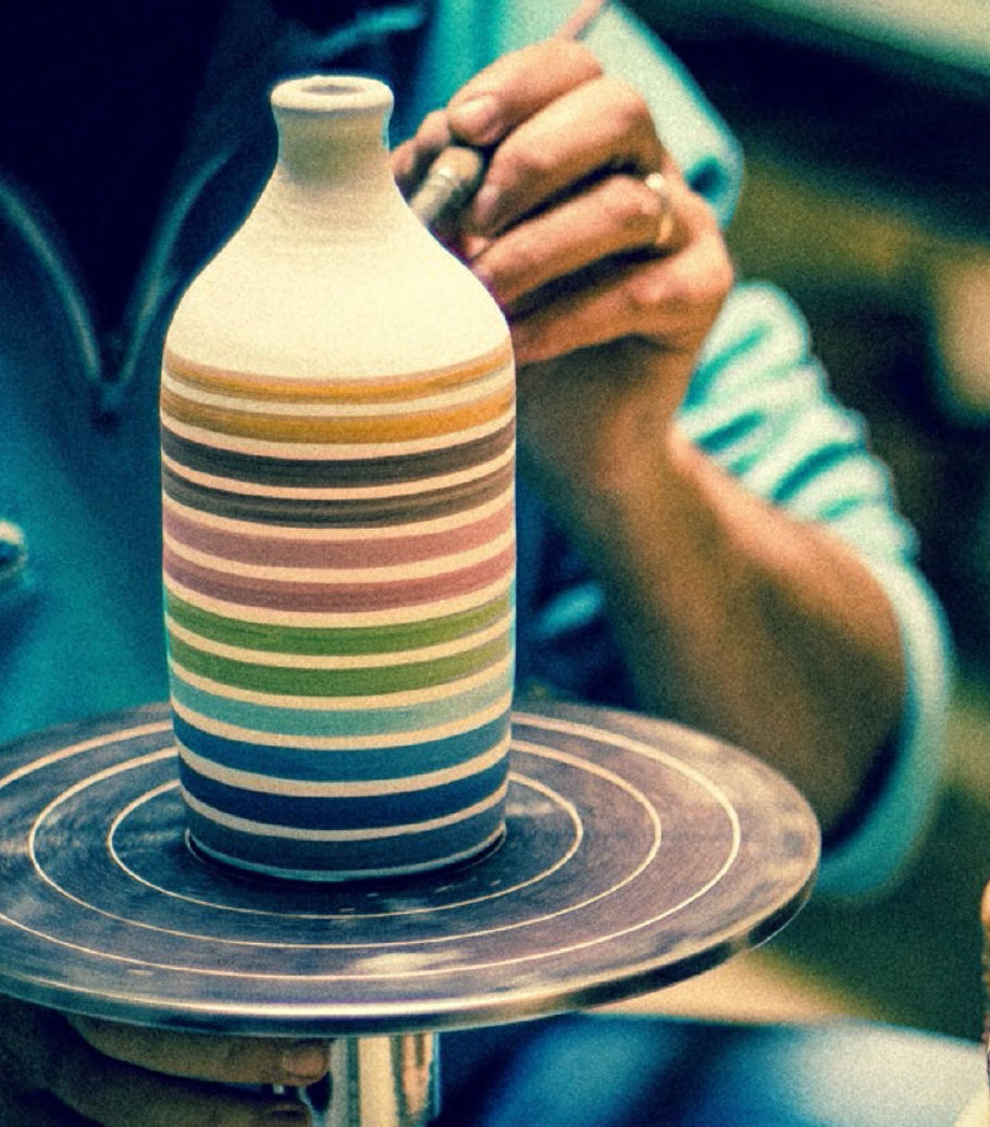 Muraglia's 'Rainbow' - handmade ceramic jar, Coratina Extra Virgin Olive Oil - Olivver