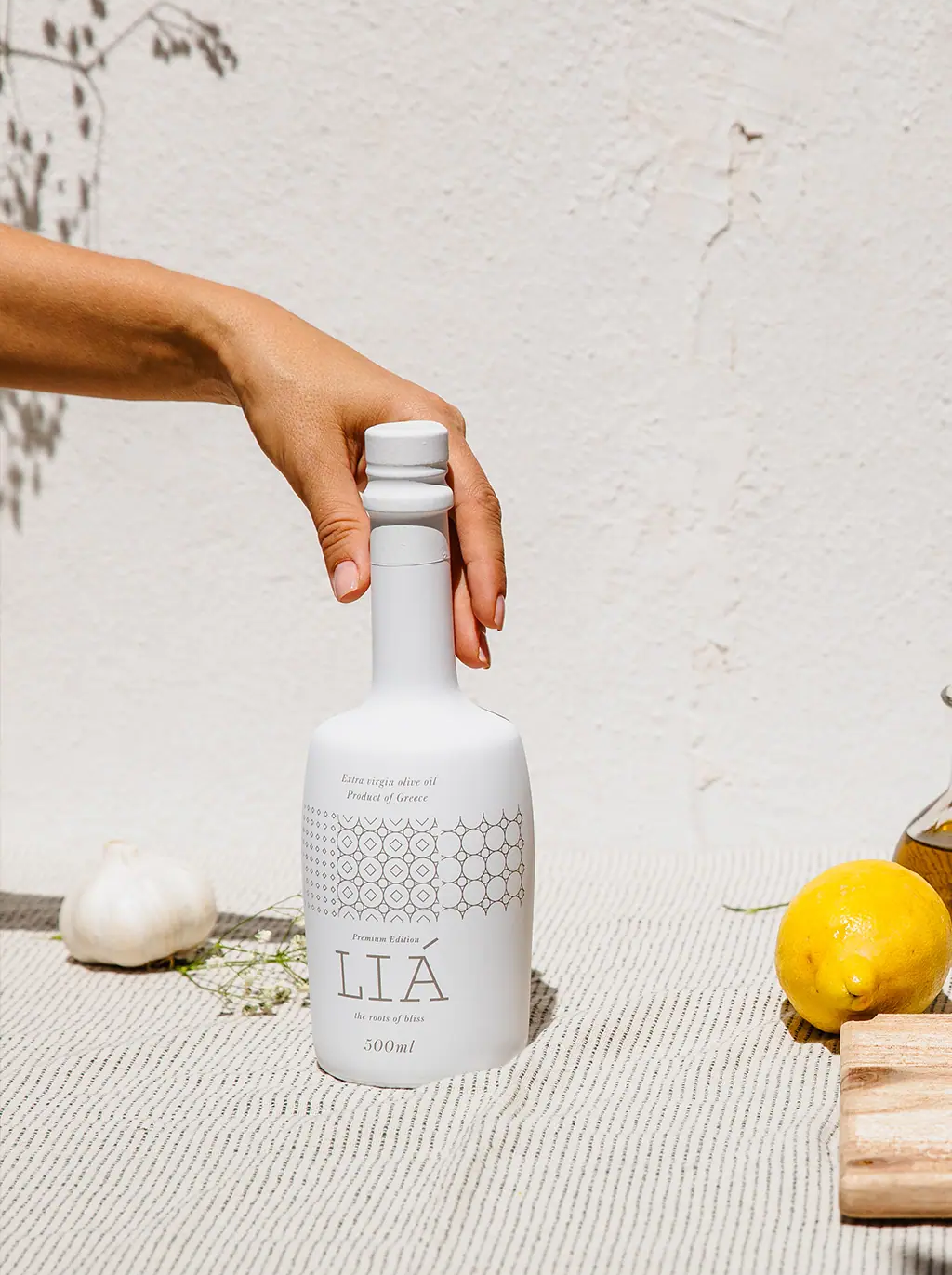 LIÁ Ultra Premium Extra Virgin Olive Oil - Olivver